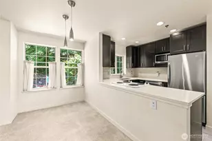 2540 118th Ave SE, Bellevue, WA 98005 - Photo 8