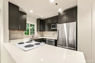 2540 118th Avenue SE #202, Bellevue, WA 98005 - Photo 14