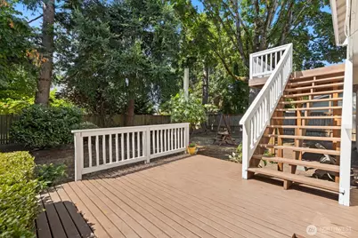 1725 211th Place NE, Sammamish, WA 98074 - Photo 18