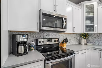 2306 Gary Court, Milton, WA 98354 - Photo 8