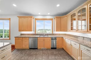9216 Milburn Loop SE, Olympia, WA 98513 - Photo 16