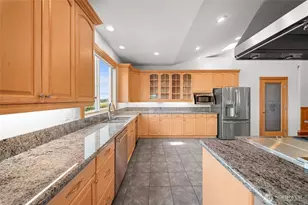 9216 Milburn Loop SE, Olympia, WA 98513 - Photo 12