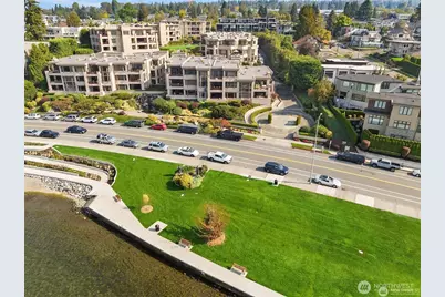 528 Lake Street S #A201, Kirkland, WA 98033 - Photo 4