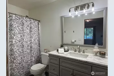 16340 Cascadian Avenue SE, Yelm, WA 98597 - Photo 6