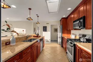 [Address not provided], Seattle, WA 98116 - Photo 12