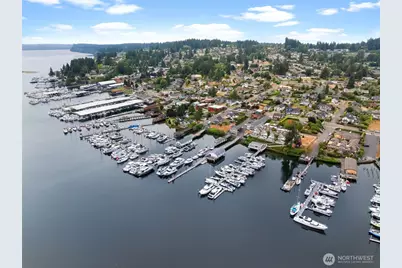 3507 Harborview Drive #4, Gig Harbor, WA 98332 - Photo 2