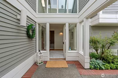 3507 Harborview Drive #4, Gig Harbor, WA 98332 - Photo 6