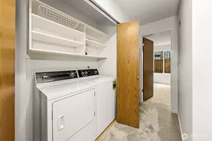 13717 Linden Ave N, Seattle, WA 98133 - Photo 16