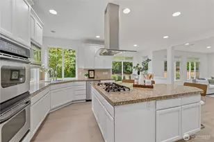 20554 NE 32nd Ct, Sammamish, WA 98074 - Photo 8