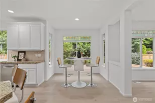 20554 NE 32nd Ct, Sammamish, WA 98074 - Photo 14
