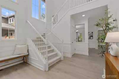 20554 NE 32nd Court, Sammamish, WA 98074 - Photo 4