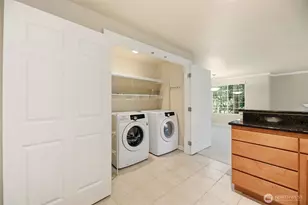 10016 NE 120th Ln, Kirkland, WA 98034 - Photo 16