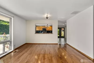 2011 Baker Terrace SE, Olympia, WA 98501 - Photo 6