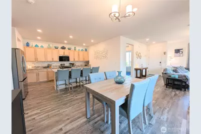 20724 150th Street E, Bonney Lake, WA 98391 - Photo 8