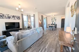 20724 150th St E, Bonney Lake, WA 98391 - Photo 4