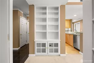 3300 Meridian Ave N, Seattle, WA 98103 - Photo 12