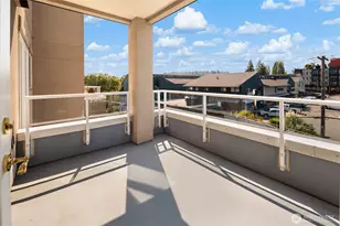 3300 Meridian Ave N, Seattle, WA 98103 - Photo 10