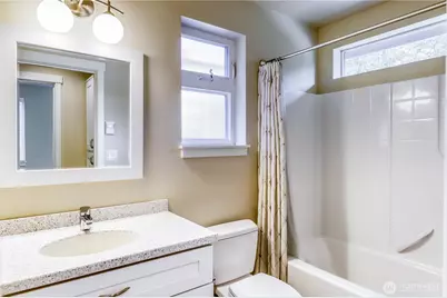 690 Wintersweet Road NE, Bainbridge Island, WA 98110 - Photo 16