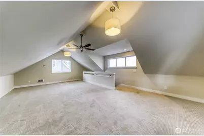690 Wintersweet Road NE, Bainbridge Island, WA 98110 - Photo 22