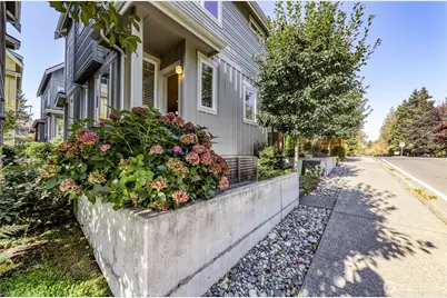 690 Wintersweet Road NE, Bainbridge Island, WA 98110 - Photo 12