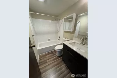 14620 NE 32nd Street #F17, Bellevue, WA 98007 - Photo 12