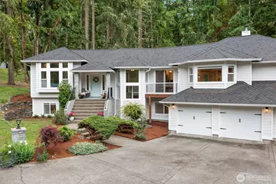 10516 36th Street Ct NW, Gig Harbor, WA 98335 - Photo 2