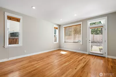 15381 129th Avenue NE, Woodinville, WA 98072 - Photo 18