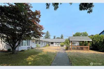 708 Grover Street, Lynden, WA 98264 - Photo 1