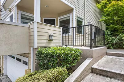 7323 Old Redmond Road #4, Redmond, WA 98052 - Photo 2
