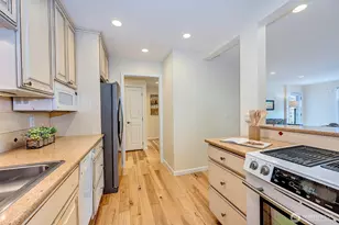 4117 Providence Point Dr SE, Issaquah, WA 98029 - Photo 6