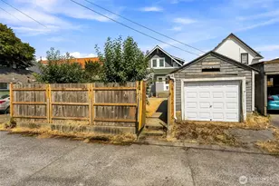 1227 5th St, Bremerton, WA 98337 - Photo 28