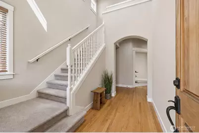 8642 NE 123rd Place, Kirkland, WA 98034 - Photo 2