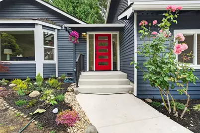 4211 210 Th Place NE, Sammamish, WA 98074 - Photo 2