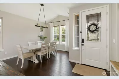 2209 Crystal Springs Road W, University Place, WA 98466 - Photo 2