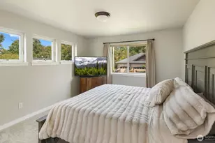 2209 Crystal Springs Rd W, University Place, WA 98466 - Photo 16