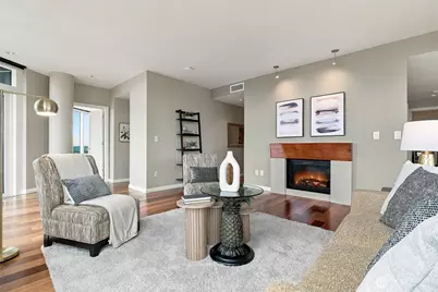 500 106th Avenue NE #3205, Bellevue, WA 98004 - Photo 4