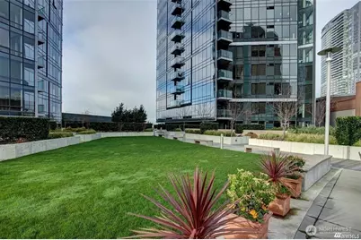 500 106th Avenue NE #3205, Bellevue, WA 98004 - Photo 34
