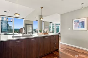 500 106th Ave NE, Bellevue, WA 98004 - Photo 8