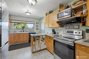 24324 SE 400th St, Enumclaw, WA 98022 - Photo 14