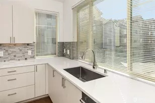 15790 NE 14th Alley, Bellevue, WA 98008 - Photo 12