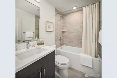 116 W Florentia Street #A, Seattle, WA 98119 - Photo 24