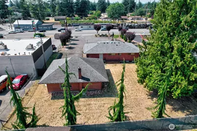 8021 State Avenue, Marysville, WA 98270 - Photo 20