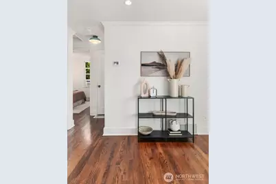 6736 10th Avenue NW, Seattle, WA 98117 - Photo 20
