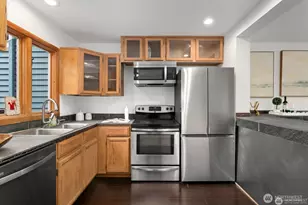 1816 E Jefferson St, Seattle, WA 98122 - Photo 10
