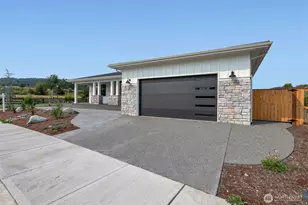 11 Dover Ln, Sequim, WA 98382 - Photo 2