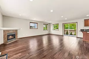 1011 94th Dr NE, Lake Stevens, WA 98258 - Photo 4