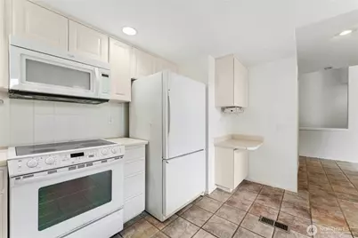 9725 NE Riverbend Drive #11C, Bothell, WA 98011 - Photo 12