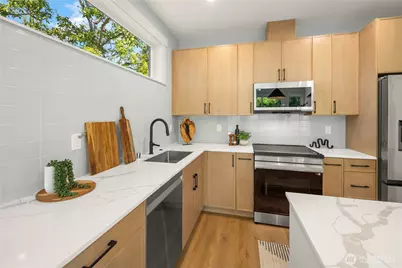 2650 NW 95th Street, Seattle, WA 98117 - Photo 8
