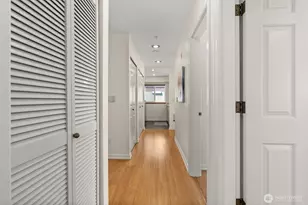 712 E Denny Way, Seattle, WA 98122 - Photo 6