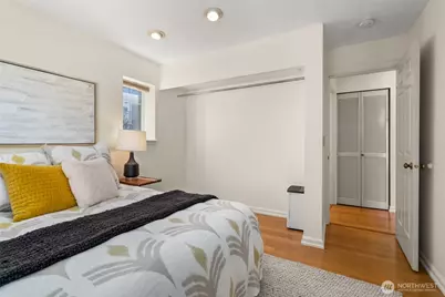 712 E Denny Way #501, Seattle, WA 98122 - Photo 8